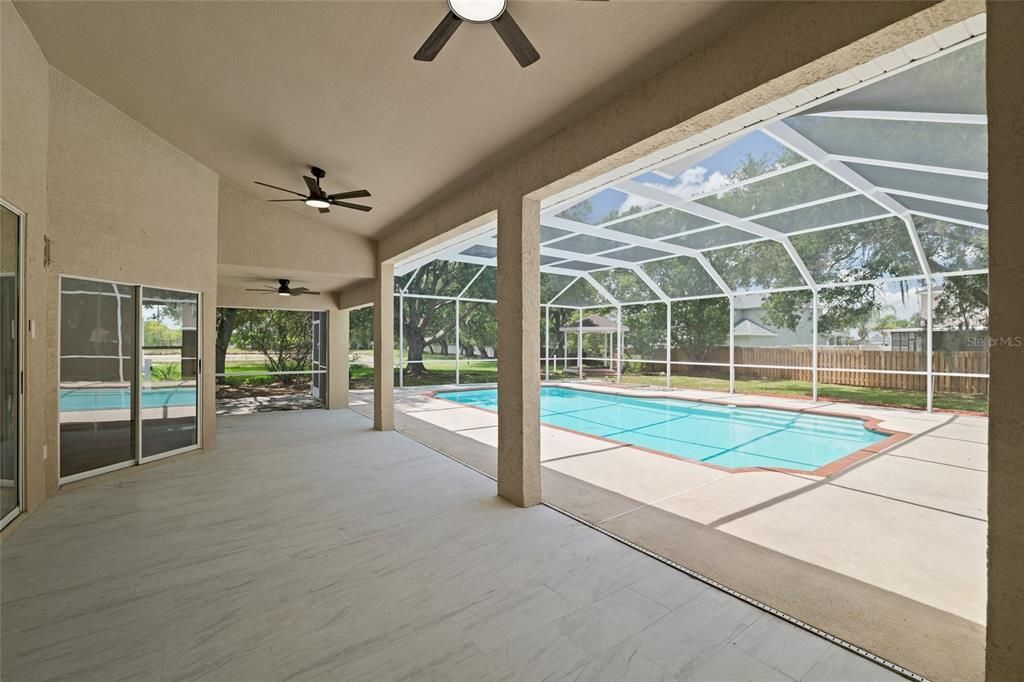 For Sale: $599,000 (4 beds, 3 baths, 2512 Square Feet)