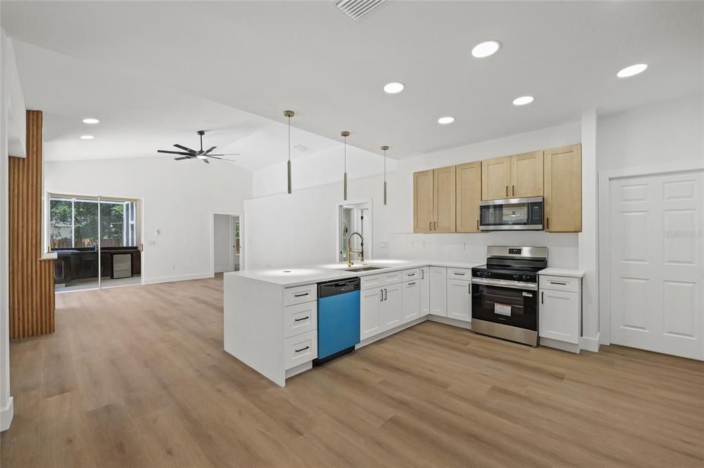 For Sale: $599,000 (4 beds, 3 baths, 2512 Square Feet)