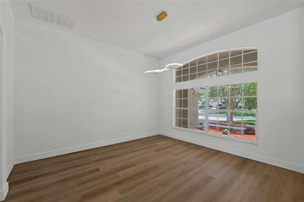 For Sale: $599,000 (4 beds, 3 baths, 2512 Square Feet)