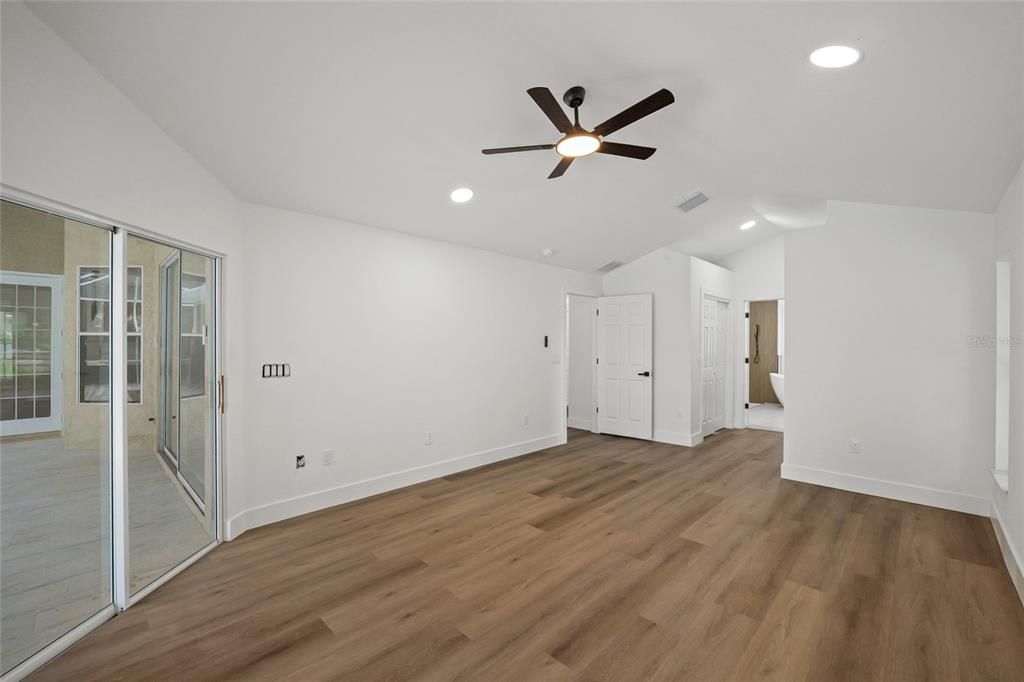 For Sale: $599,000 (4 beds, 3 baths, 2512 Square Feet)