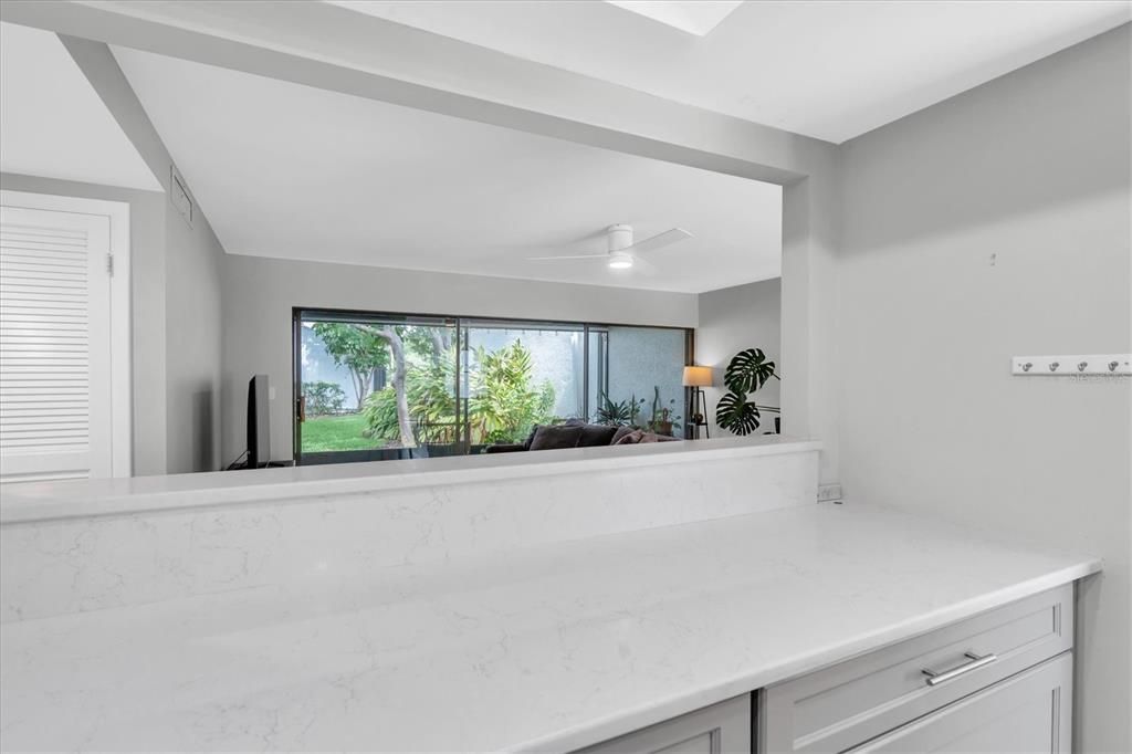 Active With Contract: $395,000 (2 beds, 2 baths, 1308 Square Feet)
