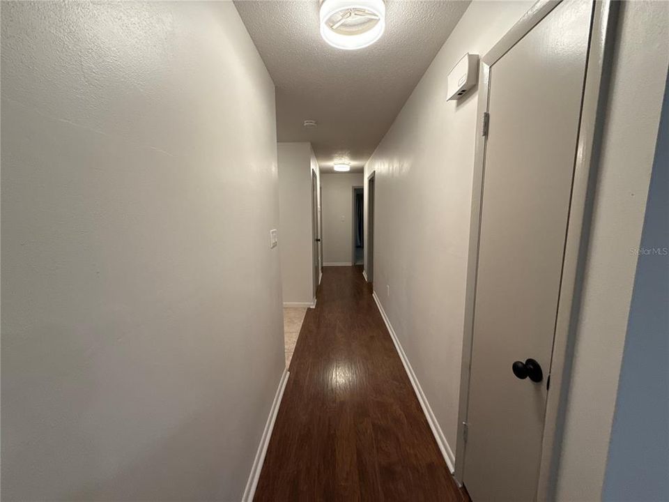 For Rent: $2,100 (3 beds, 2 baths, 1573 Square Feet)