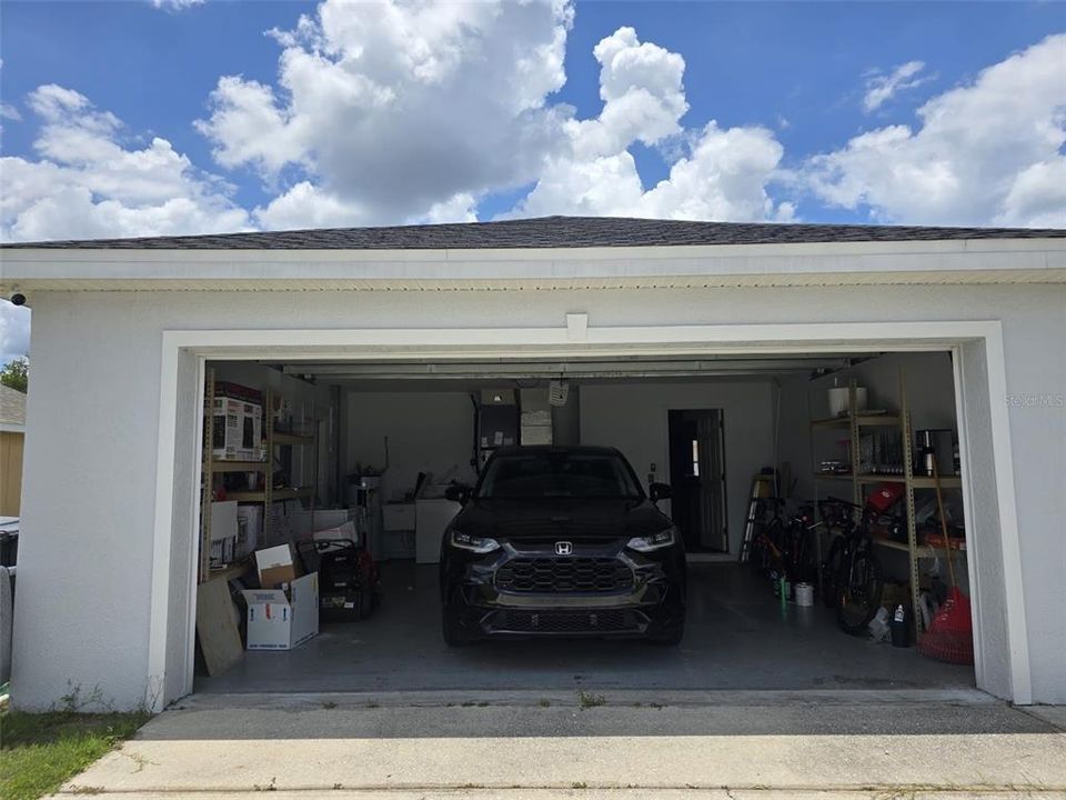 For Sale: $330,000 (3 beds, 2 baths, 1604 Square Feet)