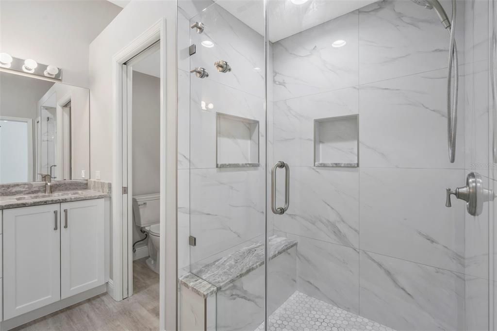 For Sale: $585,000 (4 beds, 2 baths, 1880 Square Feet)