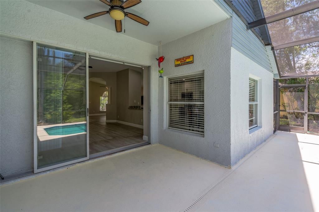 For Sale: $585,000 (4 beds, 2 baths, 1880 Square Feet)