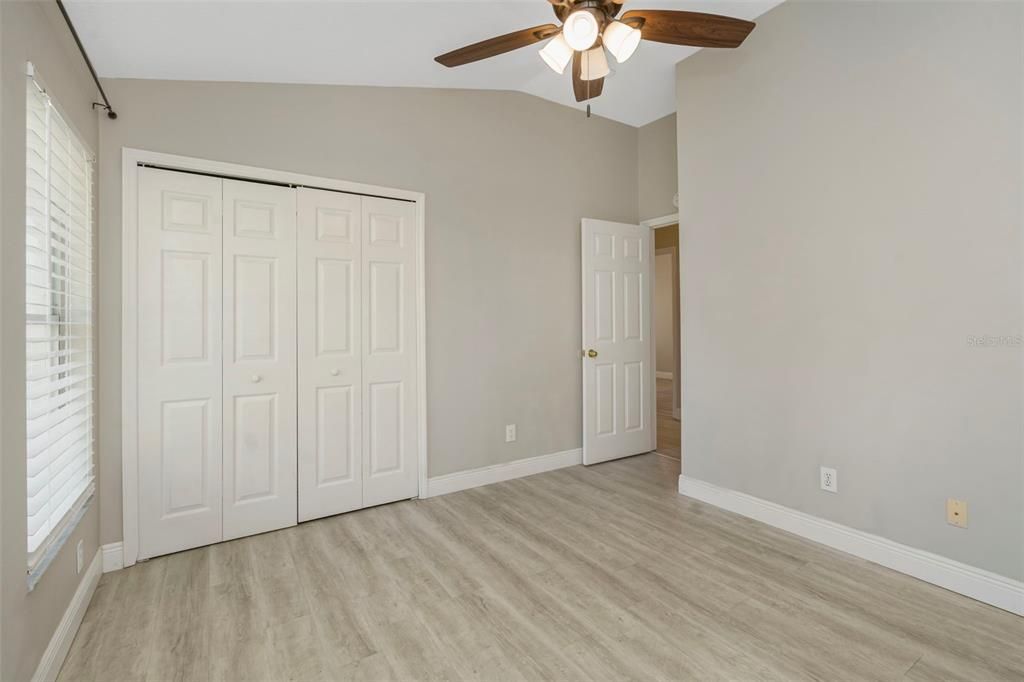 For Sale: $585,000 (4 beds, 2 baths, 1880 Square Feet)