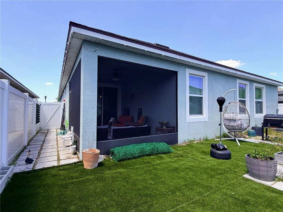 For Sale: $599,000 (4 beds, 3 baths, 2811 Square Feet)