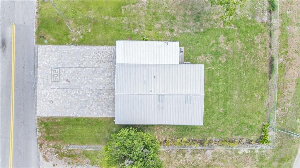 For Sale: $229,000 (3 beds, 1 baths, 975 Square Feet)