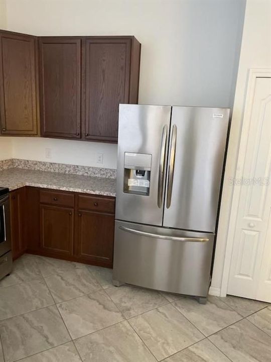 For Sale: $309,000 (3 beds, 2 baths, 1380 Square Feet)