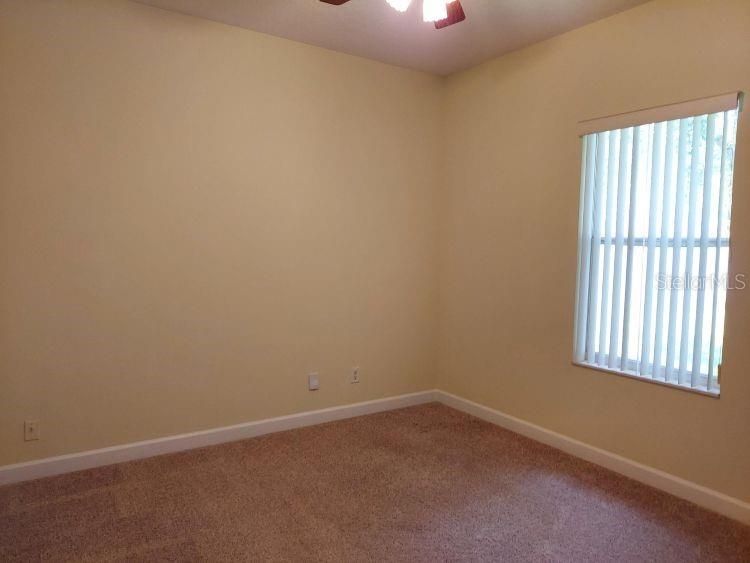 For Sale: $335,000 (3 beds, 2 baths, 1840 Square Feet)