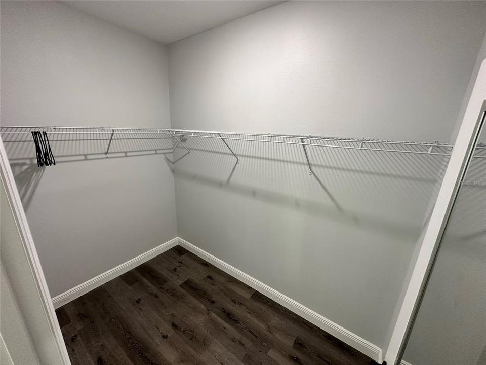 For Rent: $2,300 (4 beds, 2 baths, 1620 Square Feet)