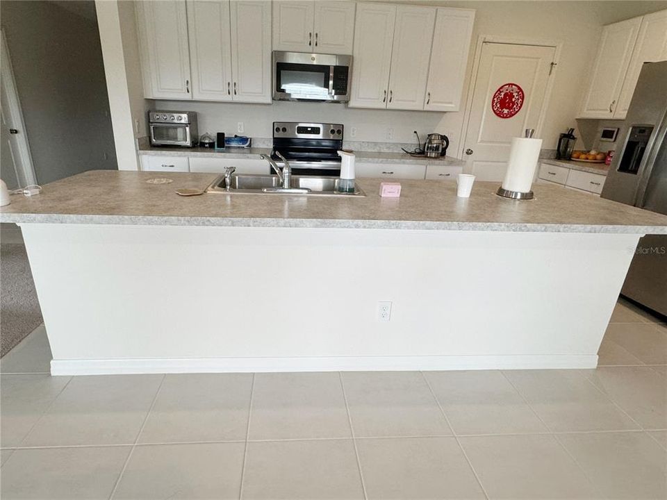 En Venta: $398,000 (5 camas, 3 baños, 2767 Pies cuadrados)
