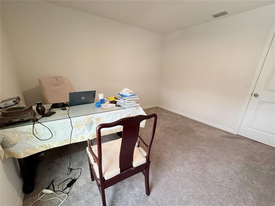 En Venta: $398,000 (5 camas, 3 baños, 2767 Pies cuadrados)