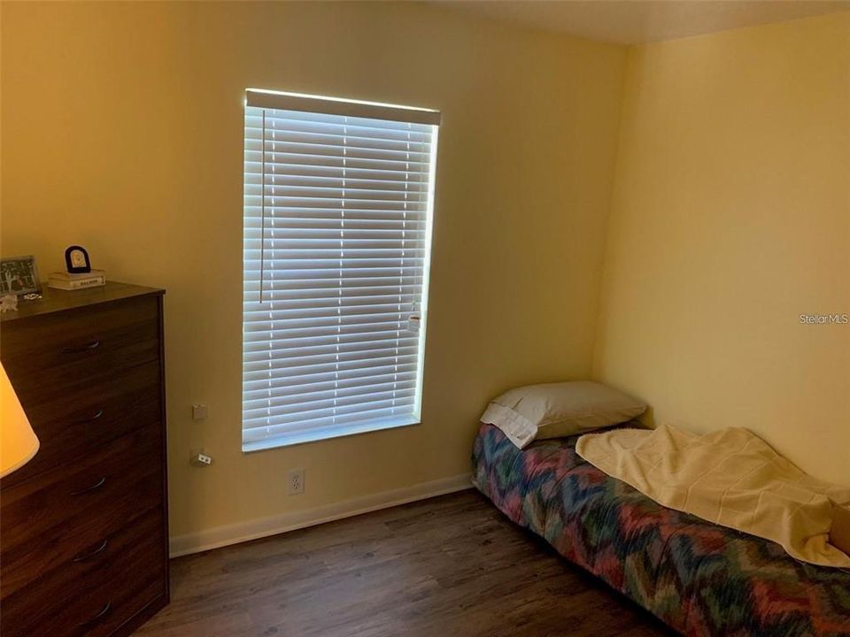 For Rent: $1,800 (3 beds, 2 baths, 1244 Square Feet)