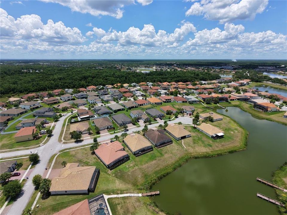 En Venta: $549,000 (4 camas, 4 baños, 2727 Pies cuadrados)