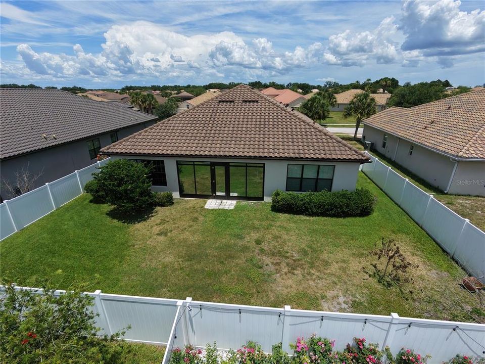 En Venta: $549,000 (4 camas, 4 baños, 2727 Pies cuadrados)
