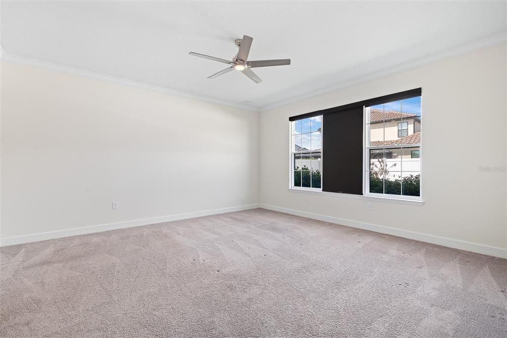 En Venta: $549,000 (4 camas, 4 baños, 2727 Pies cuadrados)