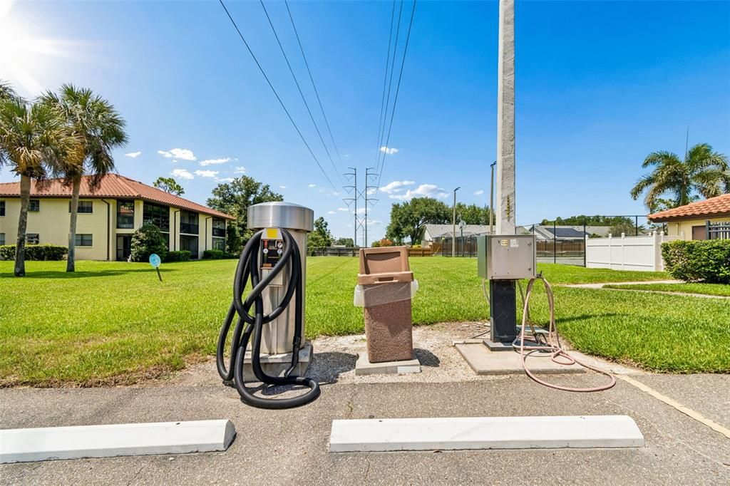 For Sale: $230,000 (2 beds, 2 baths, 1100 Square Feet)