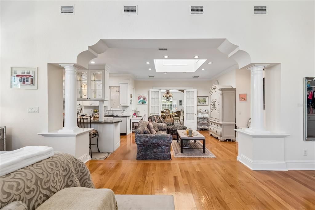 For Sale: $1,999,999 (4 beds, 4 baths, 4457 Square Feet)