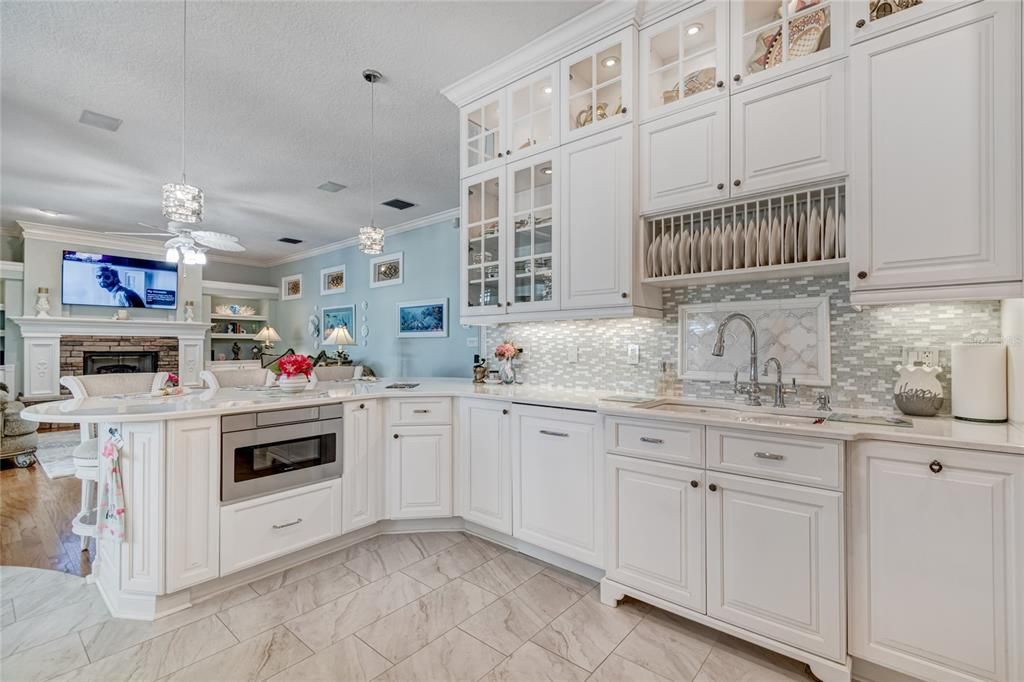 For Sale: $1,999,999 (4 beds, 4 baths, 4457 Square Feet)