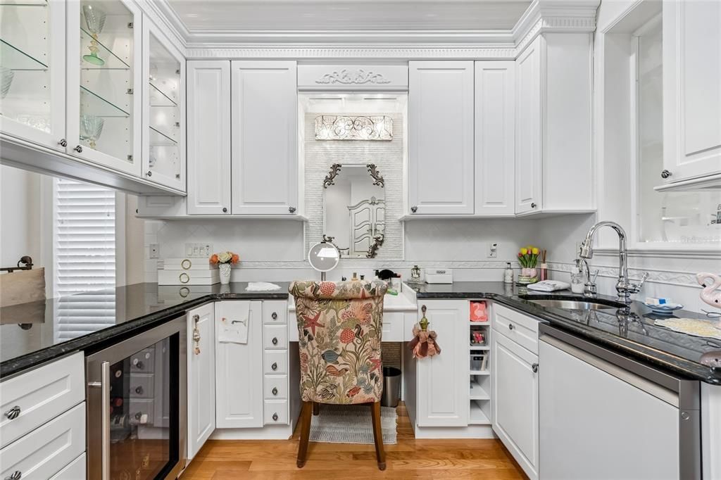 For Sale: $1,999,999 (4 beds, 4 baths, 4457 Square Feet)