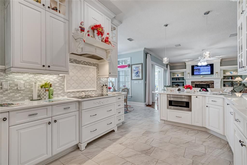 For Sale: $1,999,999 (4 beds, 4 baths, 4457 Square Feet)