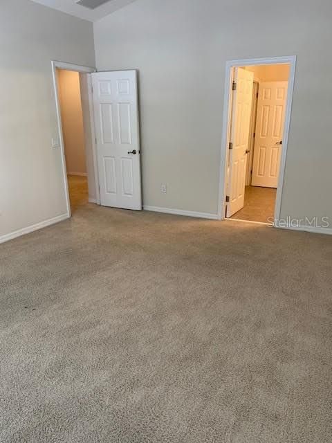 For Rent: $2,100 (3 beds, 3 baths, 1602 Square Feet)