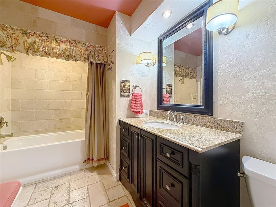 For Sale: $334,900 (3 beds, 2 baths, 2039 Square Feet)