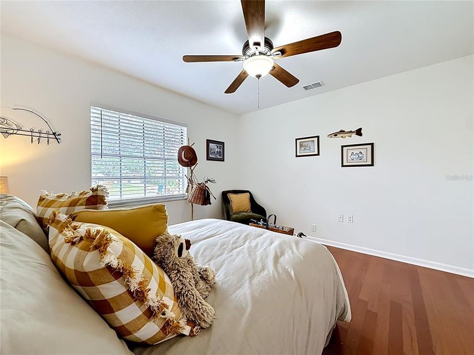 For Sale: $334,900 (3 beds, 2 baths, 2039 Square Feet)
