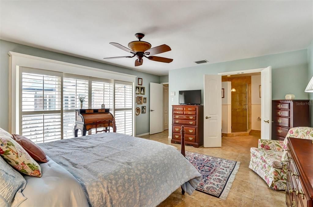 For Sale: $554,900 (3 beds, 2 baths, 1802 Square Feet)