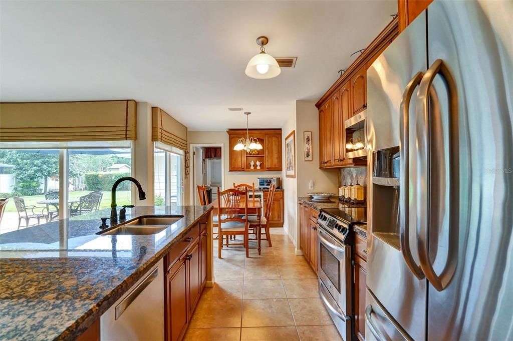 For Sale: $554,900 (3 beds, 2 baths, 1802 Square Feet)