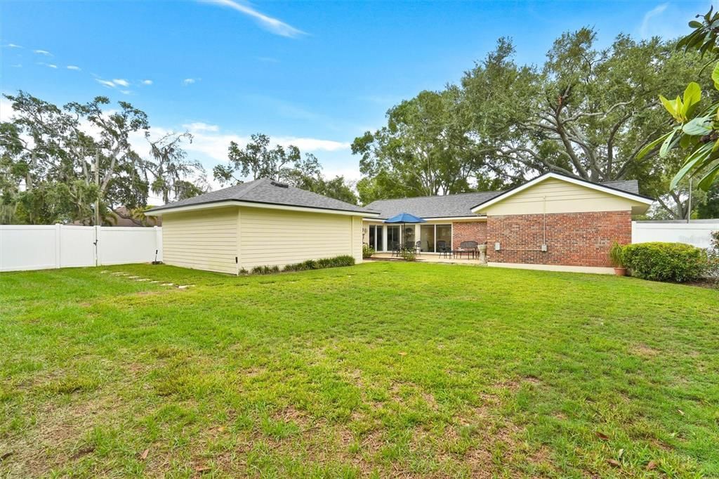For Sale: $554,900 (3 beds, 2 baths, 1802 Square Feet)