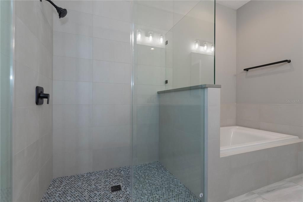 В аренду: $2,950 (3 спален, 2 ванн, 2013 Квадратных фут)