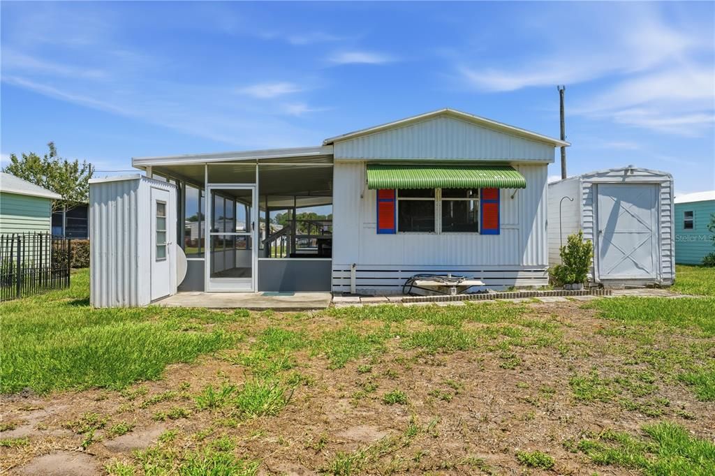 For Sale: $210,000 (2 beds, 1 baths, 644 Square Feet)