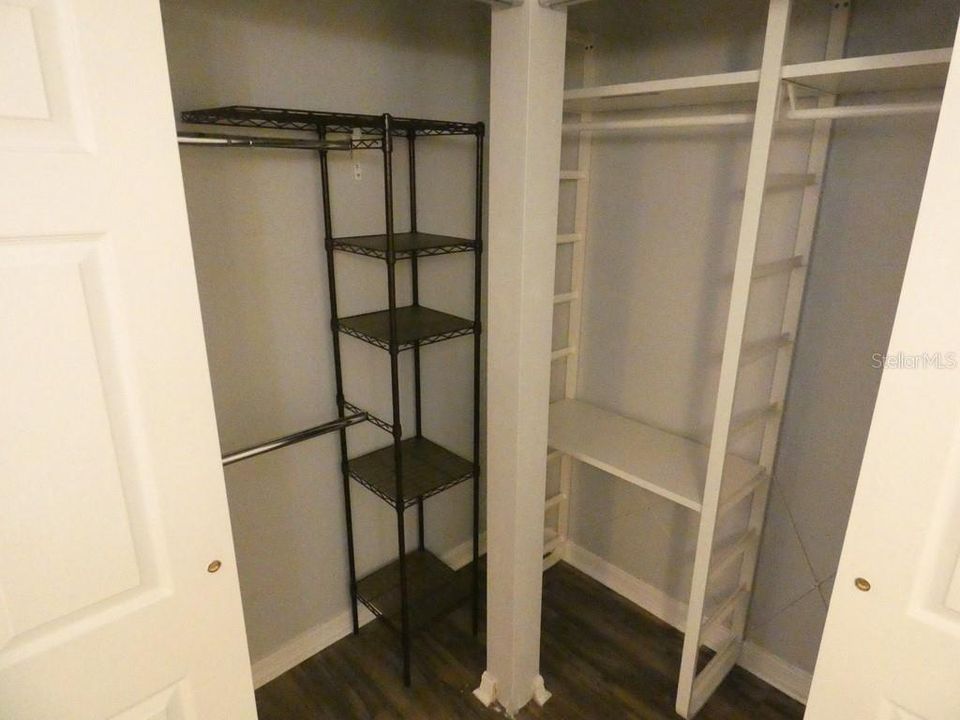 На продажу: $149,900 (1 спален, 1 ванн, 790 Квадратных фут)