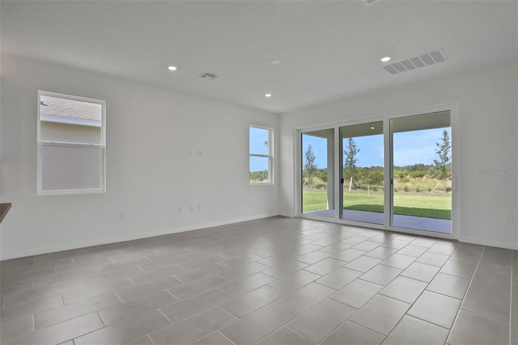 Active With Contract: $475,000 (4 beds, 2 baths, 2235 Square Feet)