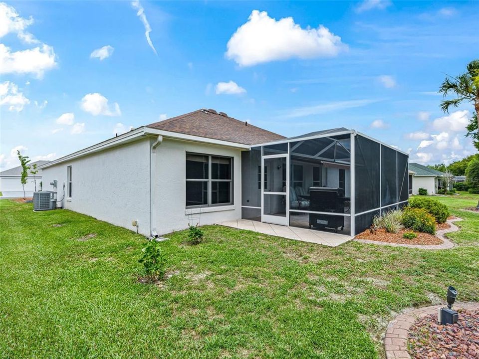 En Venta: $549,000 (3 camas, 2 baños, 2022 Pies cuadrados)