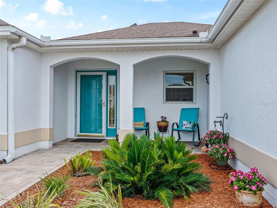 En Venta: $549,000 (3 camas, 2 baños, 2022 Pies cuadrados)