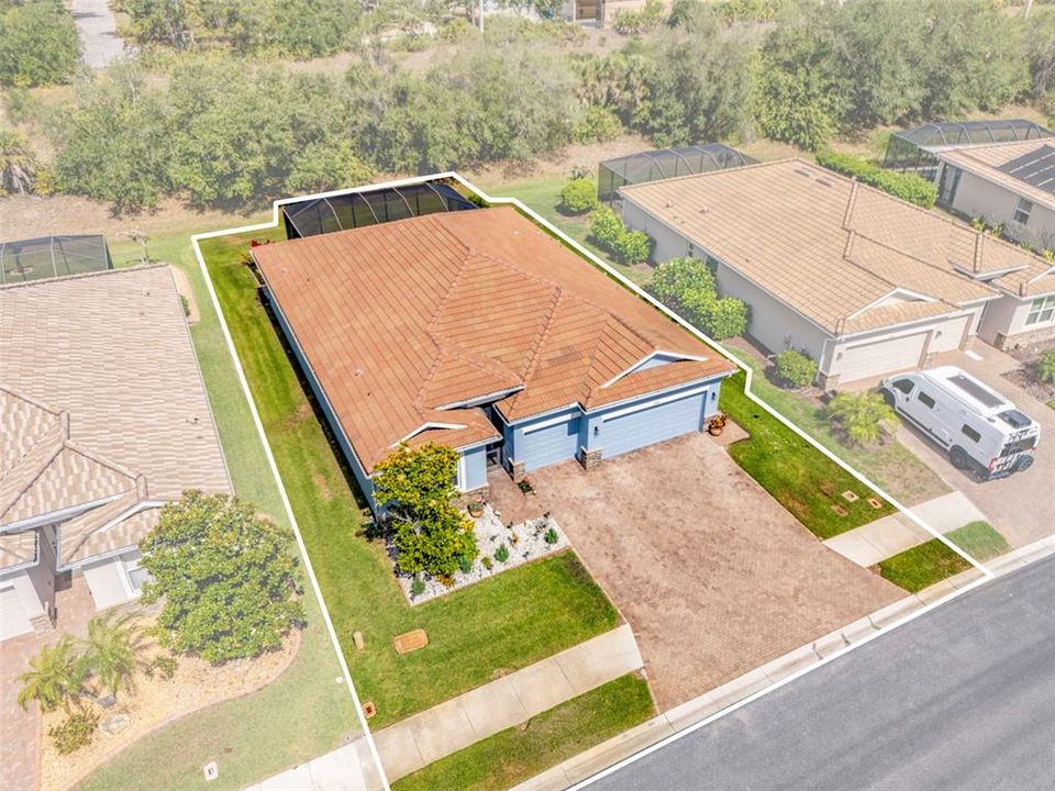 Active With Contract: $555,000 (4 beds, 3 baths, 2260 Square Feet)