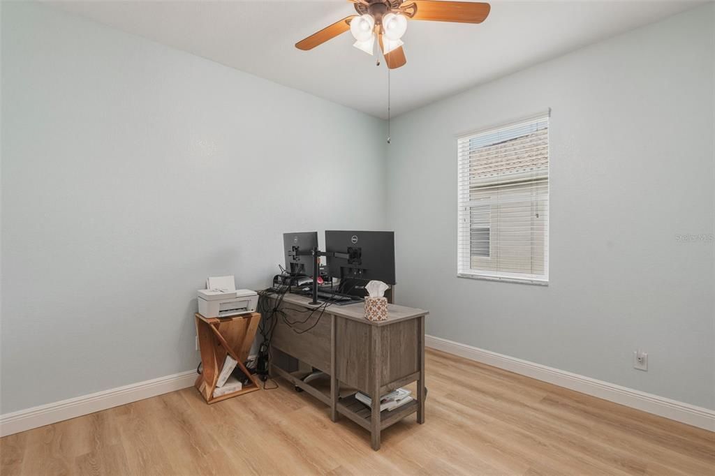 Active With Contract: $555,000 (4 beds, 3 baths, 2260 Square Feet)