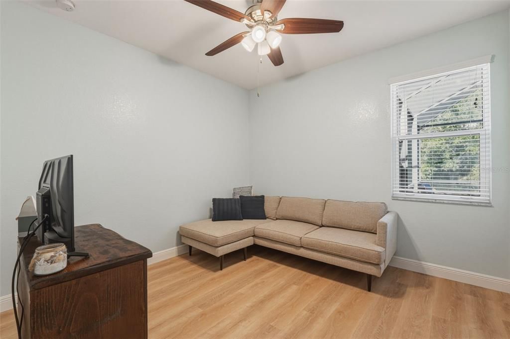 Active With Contract: $555,000 (4 beds, 3 baths, 2260 Square Feet)