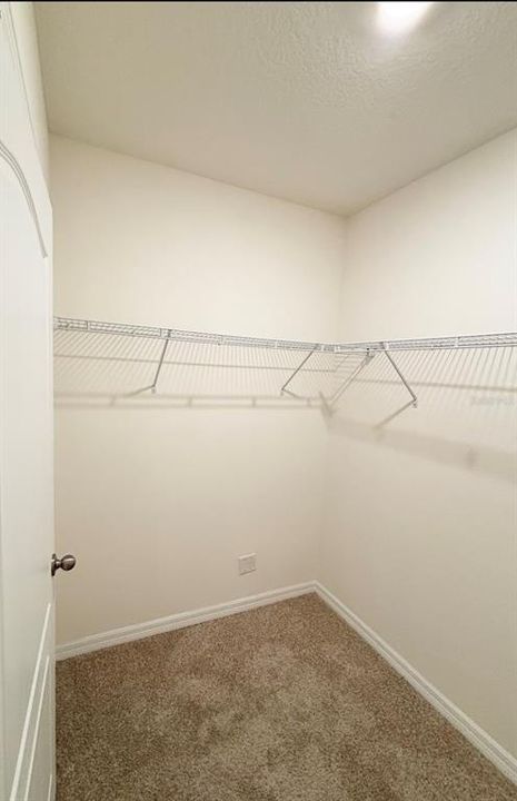 En Venta: $394,990 (3 camas, 2 baños, 1651 Pies cuadrados)