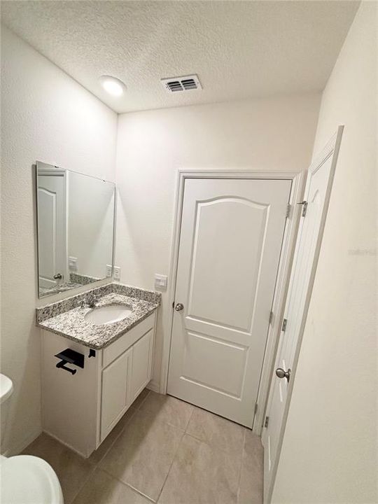 En Venta: $394,990 (3 camas, 2 baños, 1651 Pies cuadrados)