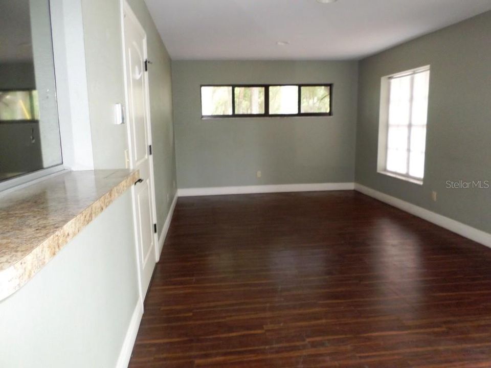En Venta: $499,000 (0 camas, 0 baños, 2400 Pies cuadrados)