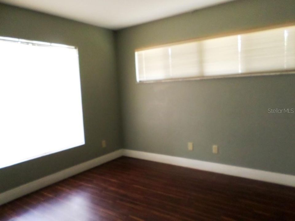 En Venta: $499,000 (0 camas, 0 baños, 2400 Pies cuadrados)