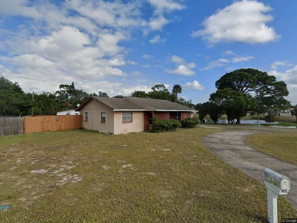 For Sale: $200,000 (3 beds, 2 baths, 1458 Square Feet)