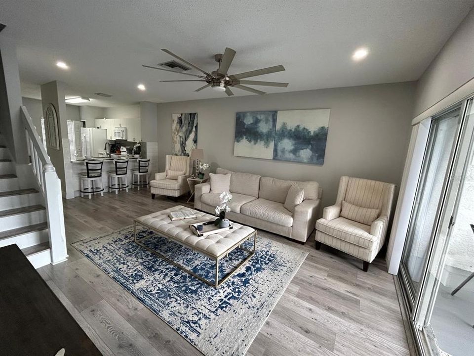 For Sale: $259,900 (2 beds, 2 baths, 1152 Square Feet)