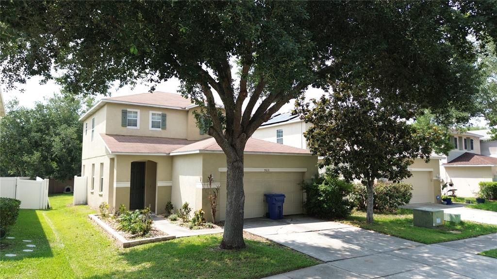 For Sale: $309,000 (3 beds, 2 baths, 1531 Square Feet)