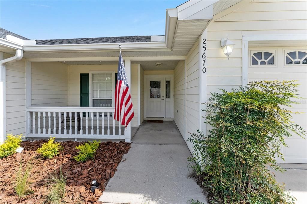For Sale: $333,000 (3 beds, 2 baths, 1692 Square Feet)