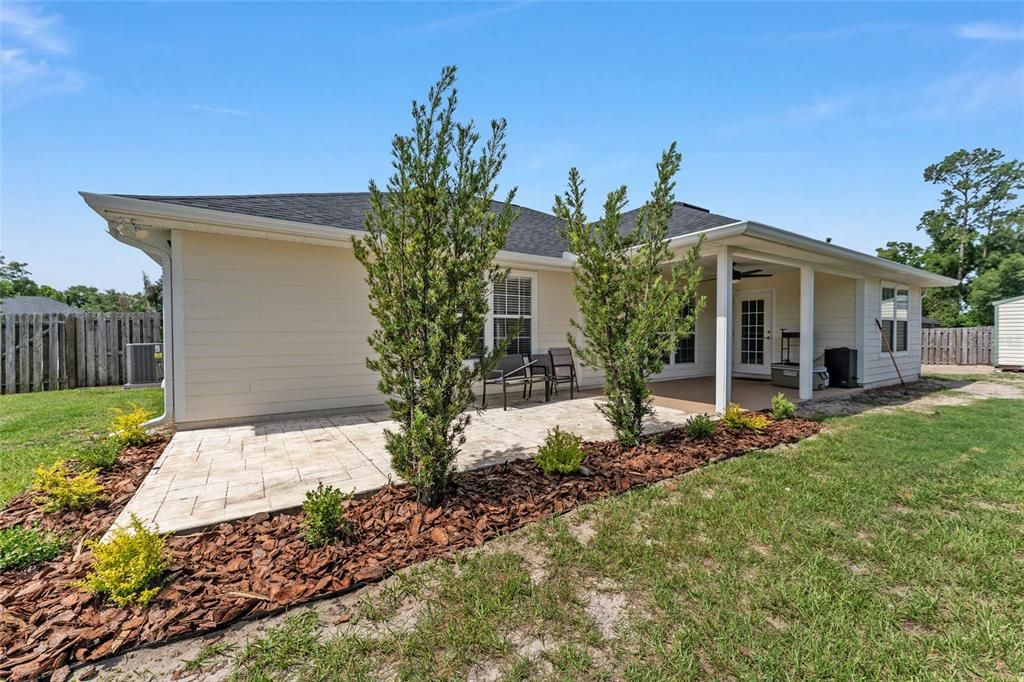 For Sale: $333,000 (3 beds, 2 baths, 1692 Square Feet)
